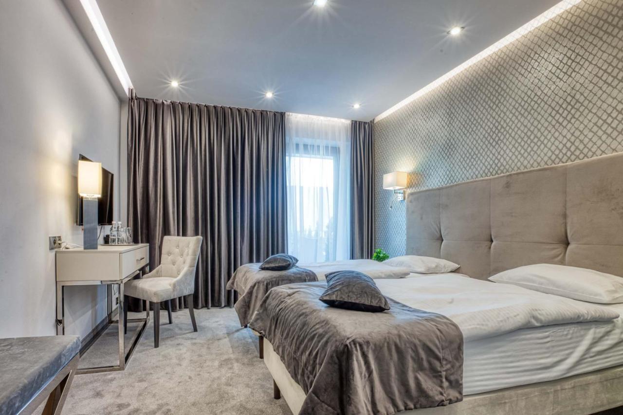 Bialy Dom Hotell